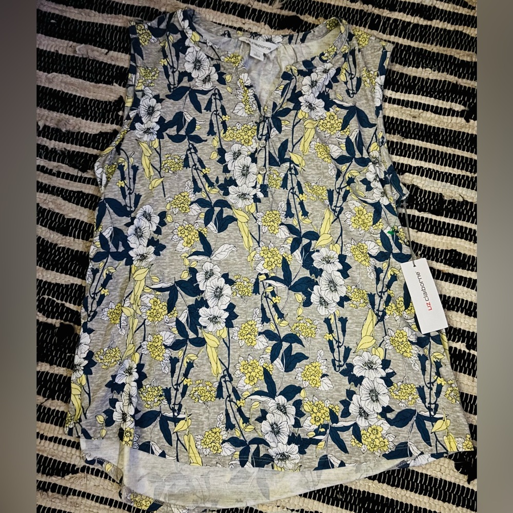 Liz Claiborne tank, new with tag size L